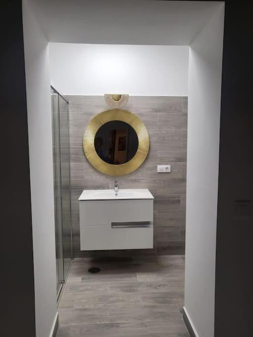 Apartamento Demasiadas Companias Cádiz Exterior foto